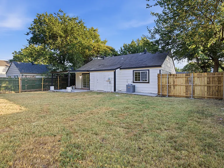3728 Flintwood Trl — Photo 18