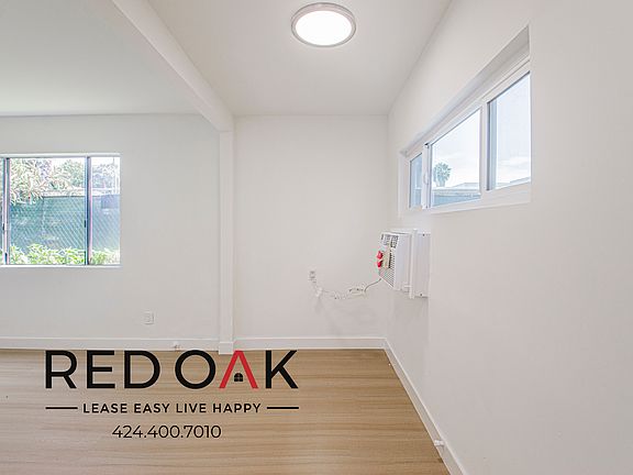 4th image of 1415 N Hobart Blvd #1415