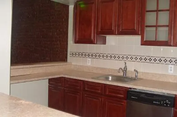 Rented by Corcoran | media 34