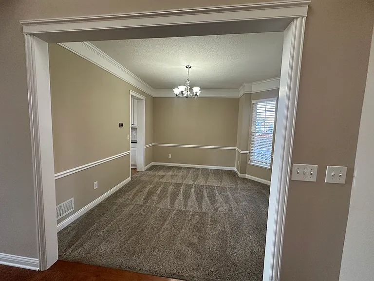1319 Donahey St — Photo 33