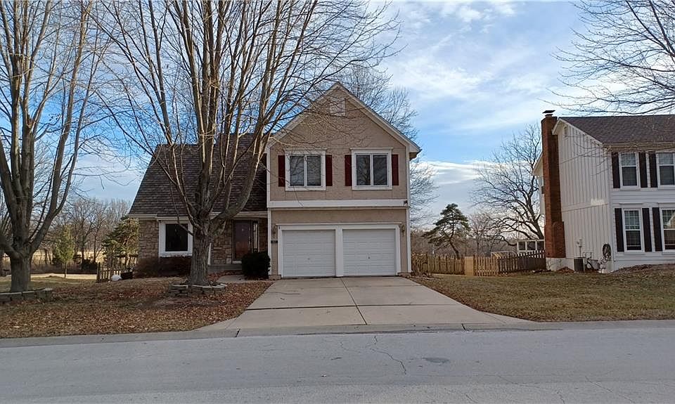 1st image of 517 NE Olympic Ct