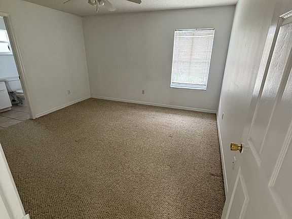 4th image of 5 Wood Arbor Ln Unit B