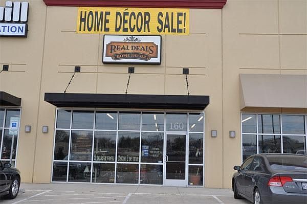 1st image of 5970 Park Vista Cir Ste 160