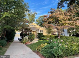 7717 Oldchester Rd, Bethesda, MD 20817