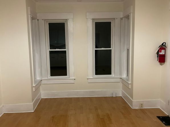 295 Main St #C