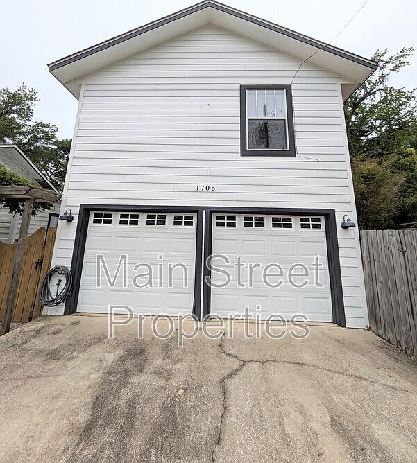 1st image of 1705 N 17th Ave