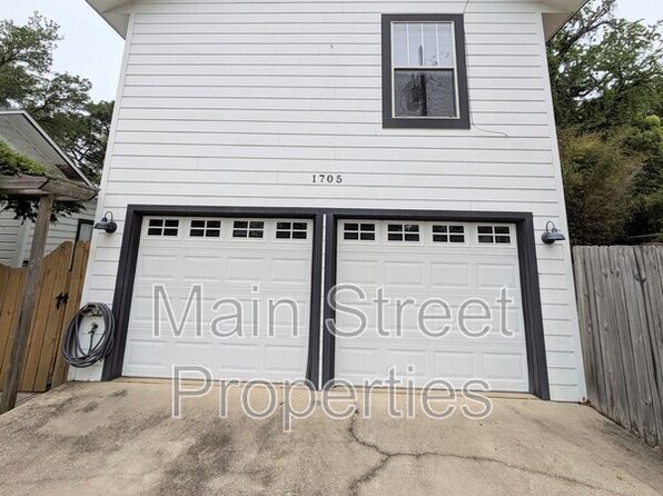 1705 N 17th Ave