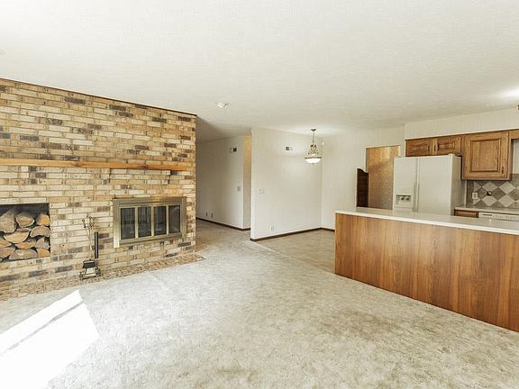 5th image of 2222 Brookwood Ln