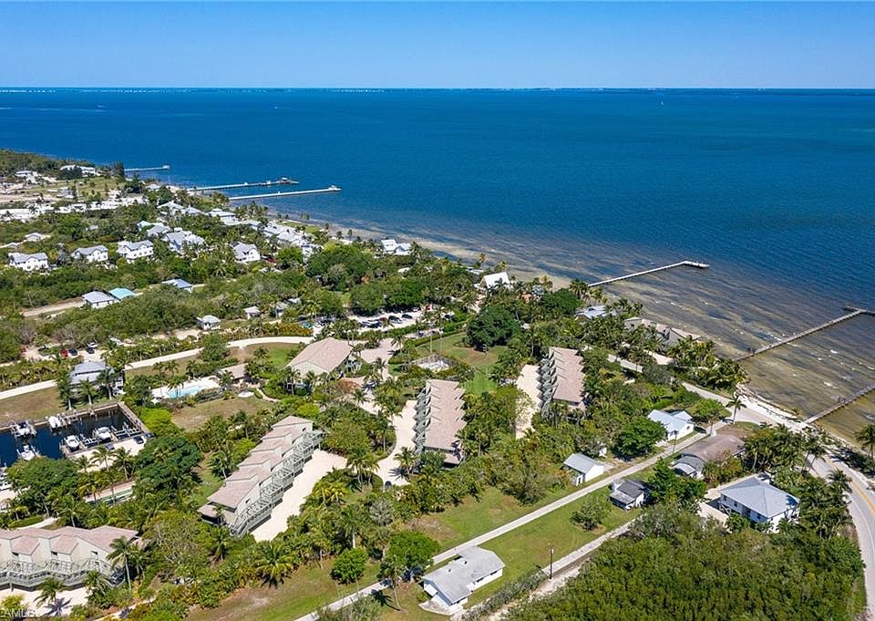 1st image of 16747 Bocilla Palms Dr #13