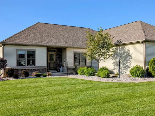 5266 Brook Hollow Ave, Bay City, MI 48706