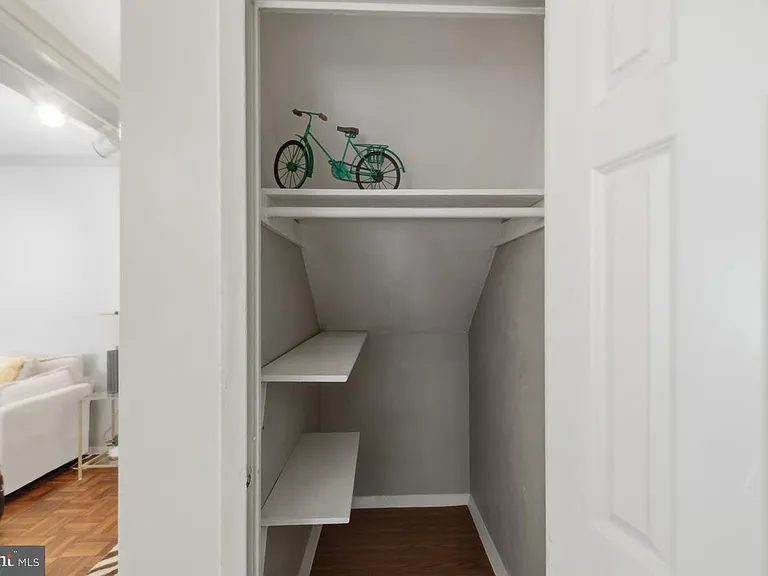 3712 Valley Dr — Photo 11