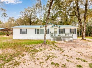 381 Fairfield Dr, Defuniak Springs, FL 32433