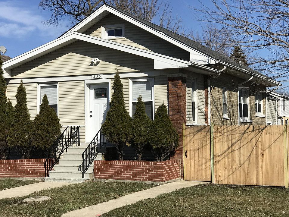 1st image of 235 S 19th Ave