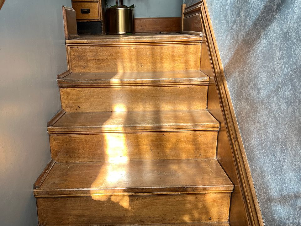 Common shared Stair case