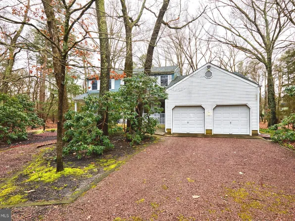 27 Summit Pass, Medford, NJ 08055