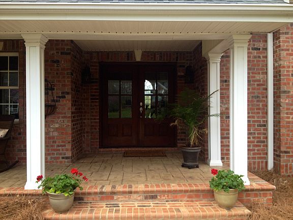 4th image of 5616 Poplar Trail Dr