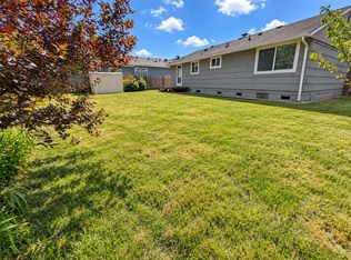 1566 NE Echo Dr, Bremerton, WA 98311