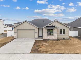 832 L St NE, Quincy, WA 98848