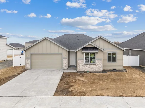 832 L St NE, Quincy, WA 98848