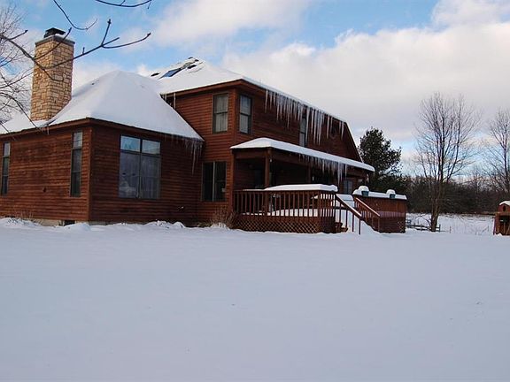 2nd image of 6195 Woodmark Dr NE