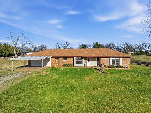 2nd image of 895 Quail Creek Dr