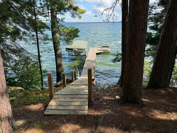 5484 Wayridge Rd NW, Hackensack, MN 56452