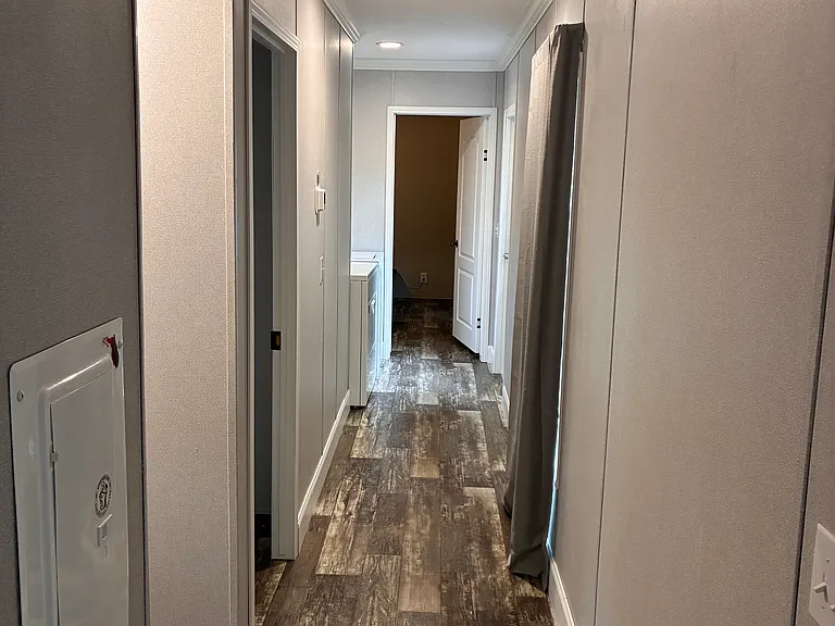 2911 Bourbon St — Photo 10