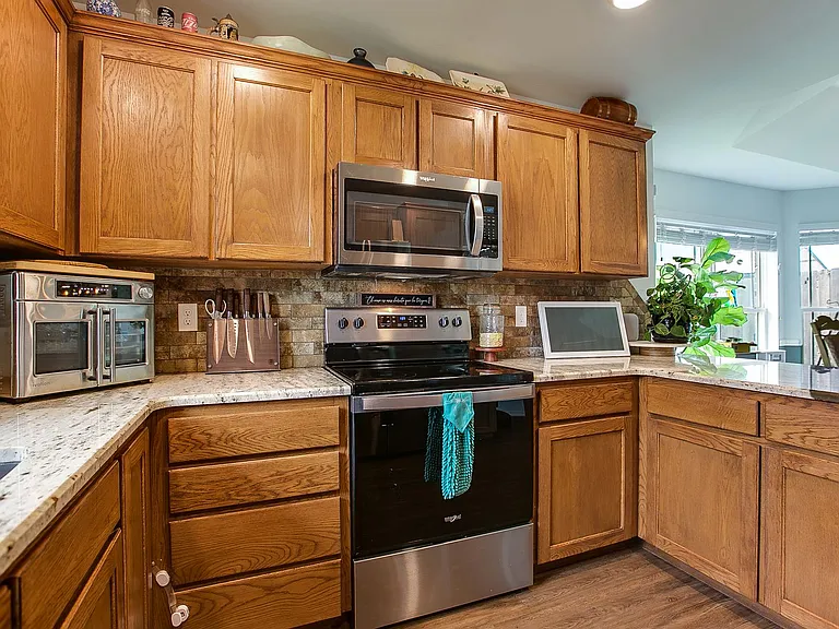 5022 Red Oak Ln — Photo 13