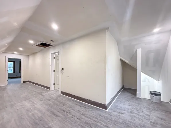 23 Tilton St #2, New Haven, CT 06511