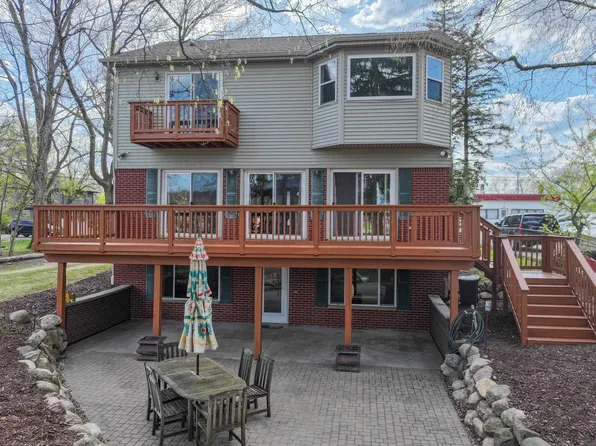 16191 Seymour Rd, Linden, MI 48451