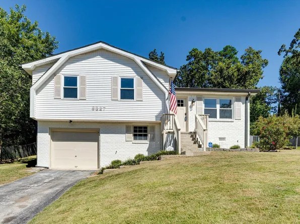 8327 Middle Rd, Ooltewah, TN 37363