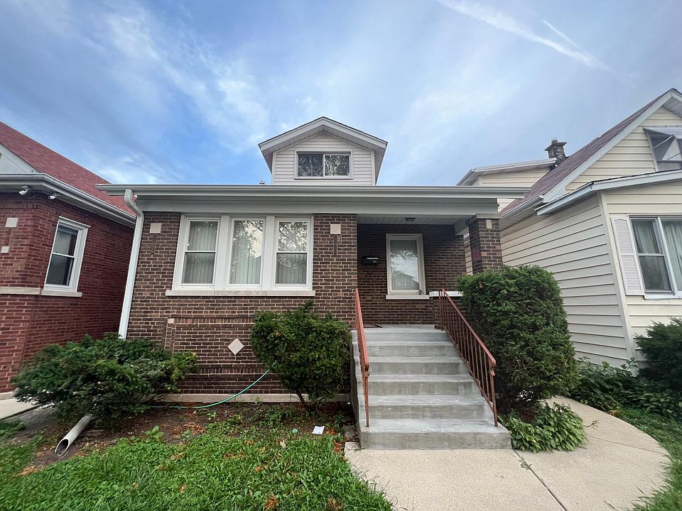 1st image of 3619 N Linder Ave #G