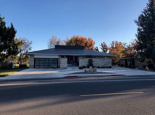 1320 Manzanita Ln, Reno, NV 89509