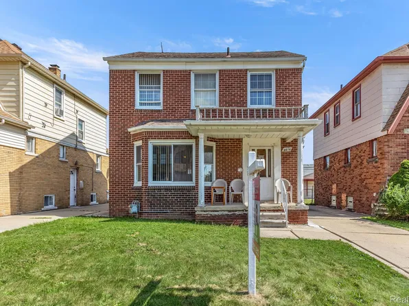 6616 Jonathon St, Dearborn, MI 48126