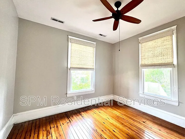 102 N 17th St — Photo 15