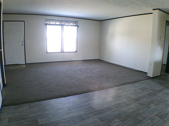 4th image of 1798 Montgomery Dr