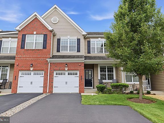 2nd image of 170 Saddlebrook Dr