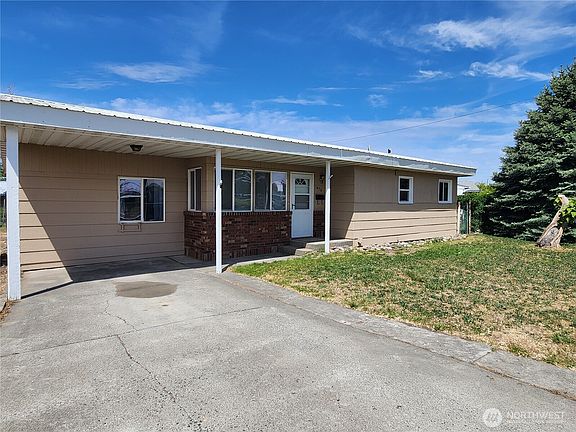 2nd image of 1476 W Sunset Drive