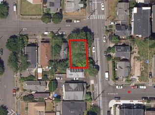 N Blandena St, Portland, OR 97217