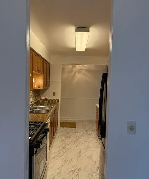 3008 Roberts Dr #1 — Photo 10