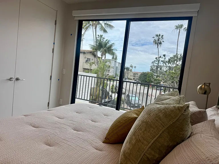 8168 Paseo Del Ocaso — Photo 15