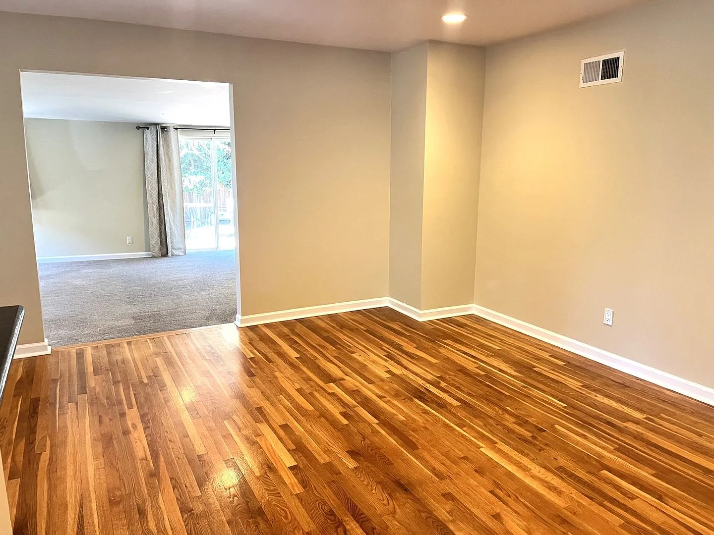 Beautiful 3-Bedroom Home with Bonus Room in Allied Gardens — Photo 3