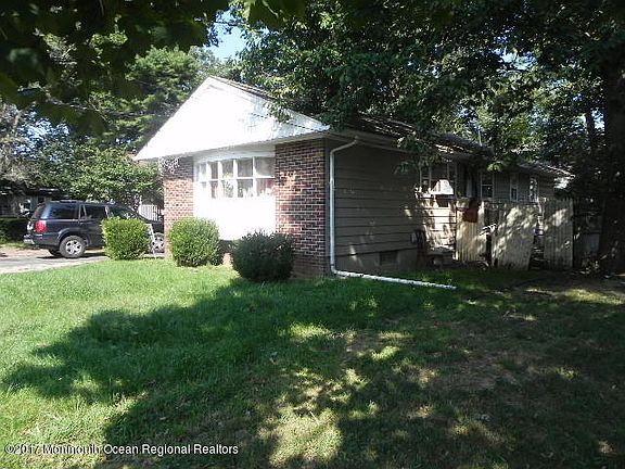 5th image of 62 Linden Ave