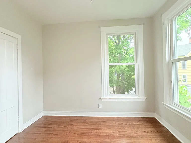 83 Sachem St #2 — Photo 7