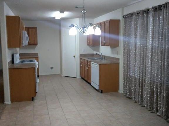 5th image of 10415 Hurst Hill Ln