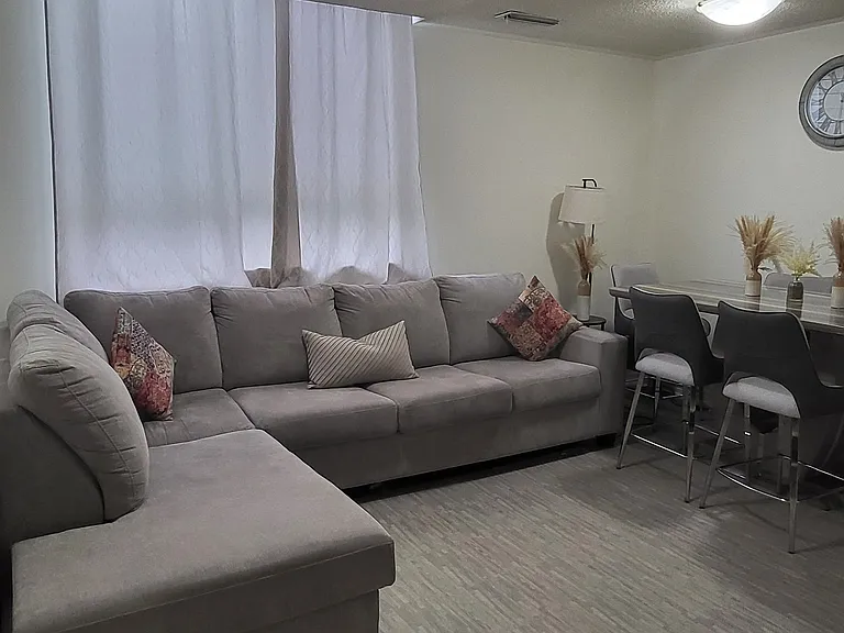 10 Stonehill Ct #107 — Photo 8