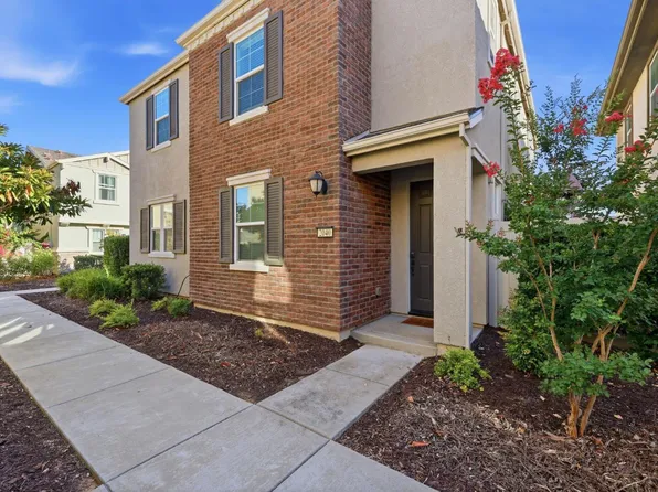 2040 Honey Church Pl, Roseville, CA 95747