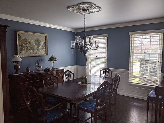 5th image of 1858 Mount Vernon Dr