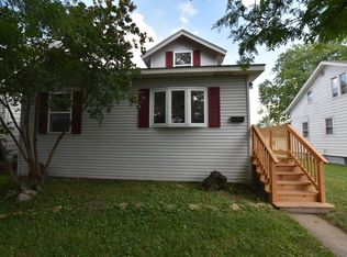 3209 Sangamon St, Steger, IL 60475