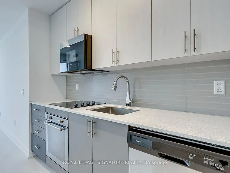 415 Main St W #417 — Photo 8